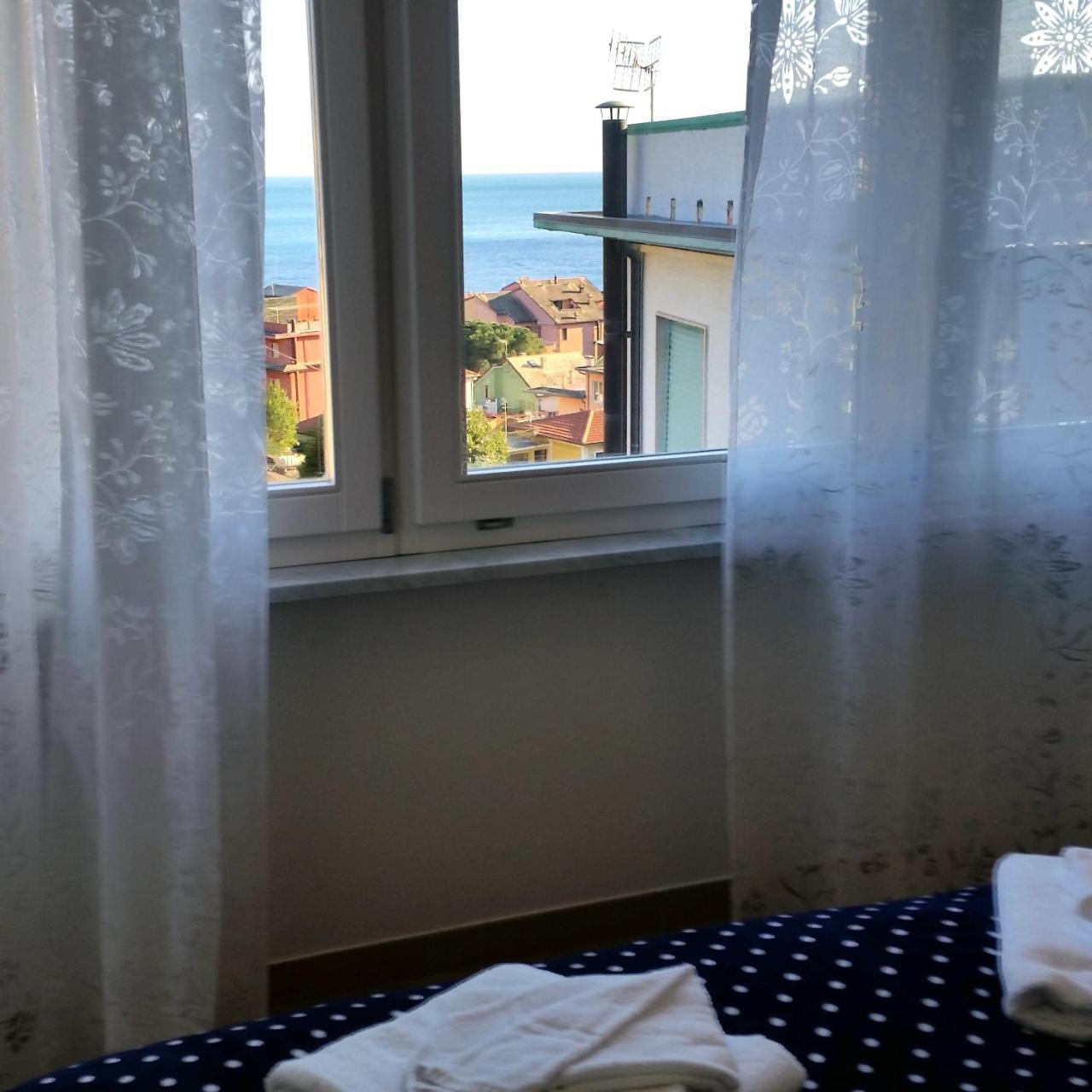 Stunning Seaview Apartment Μοντερόσο αλ Μάρε Εξωτερικό φωτογραφία